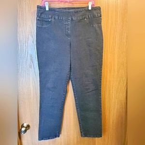 Ruby Rd Straight Leg Pull-On Jeans Size 14